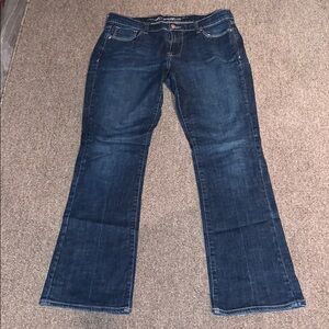 Old Navy Sweetheart jeans
